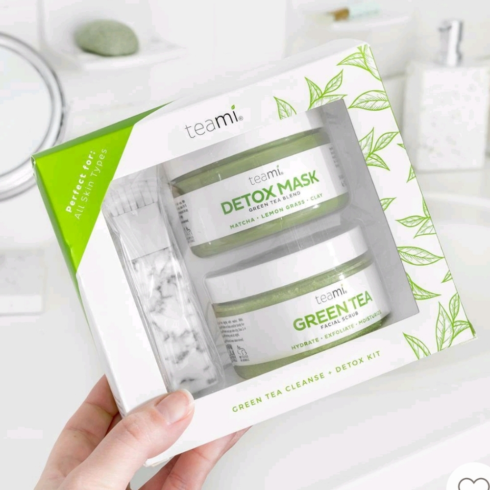 TEAMI GREEN TEA CLEANCE + DETOX KIT